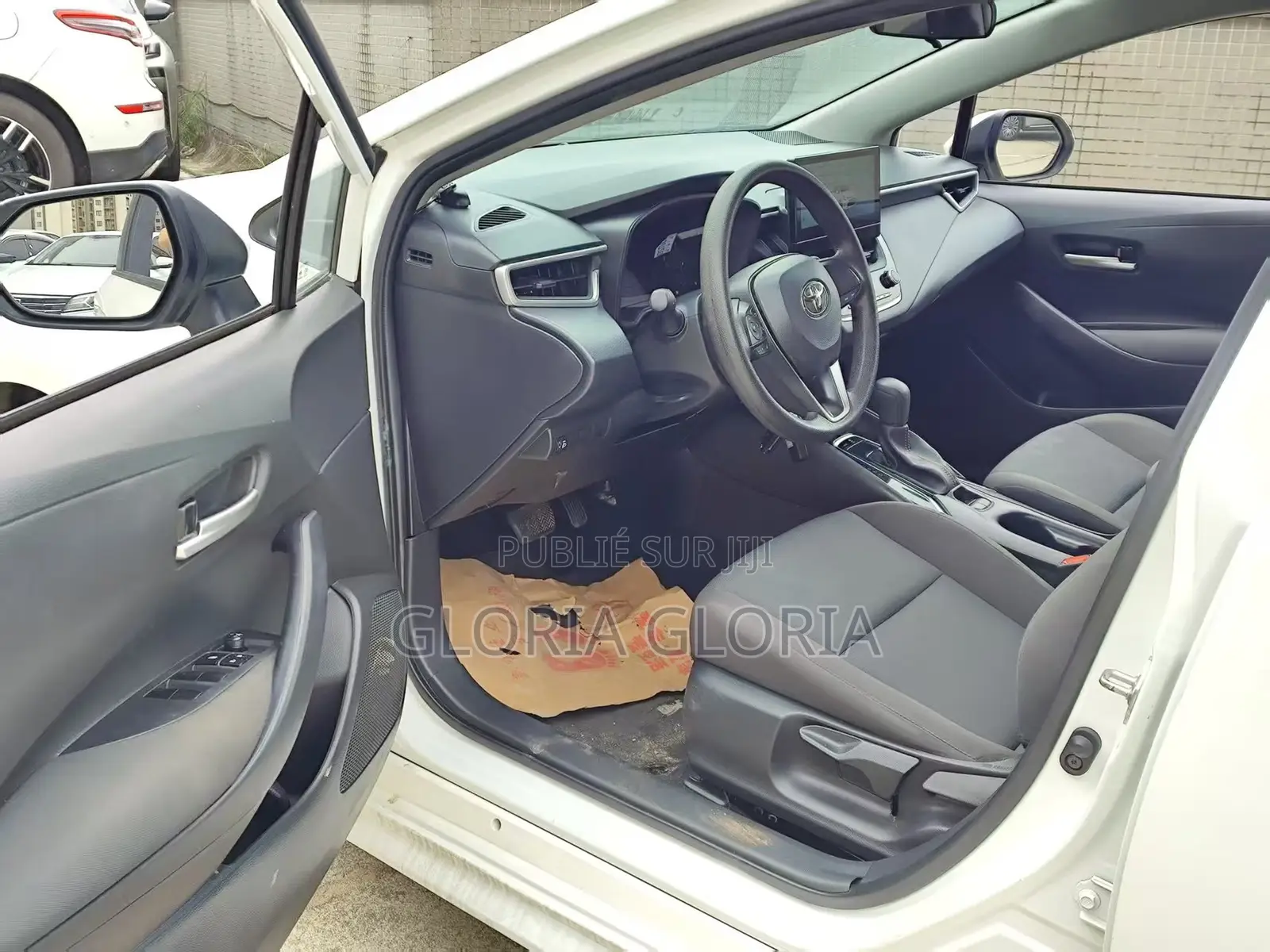 Toyota Corolla 2023 Blanc
