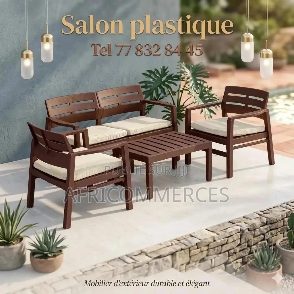 Salon Plastic Jardin