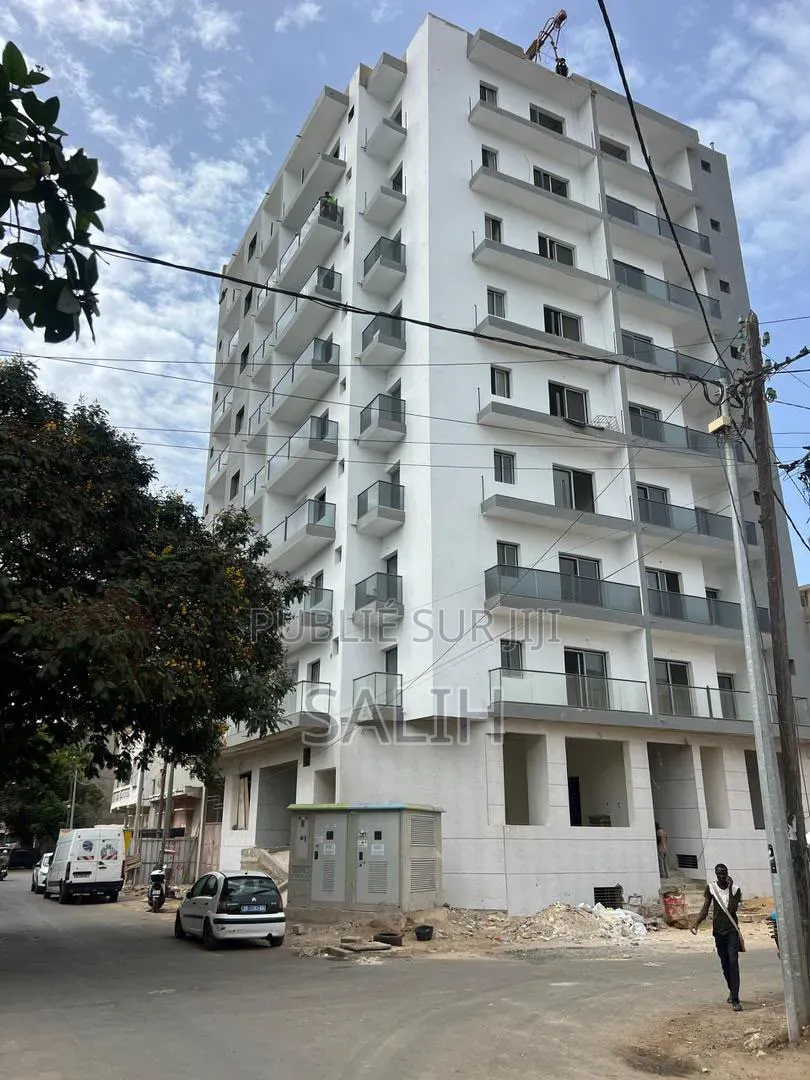 8chbre Villa dans Salih-Immo Et, Medina à Vendre