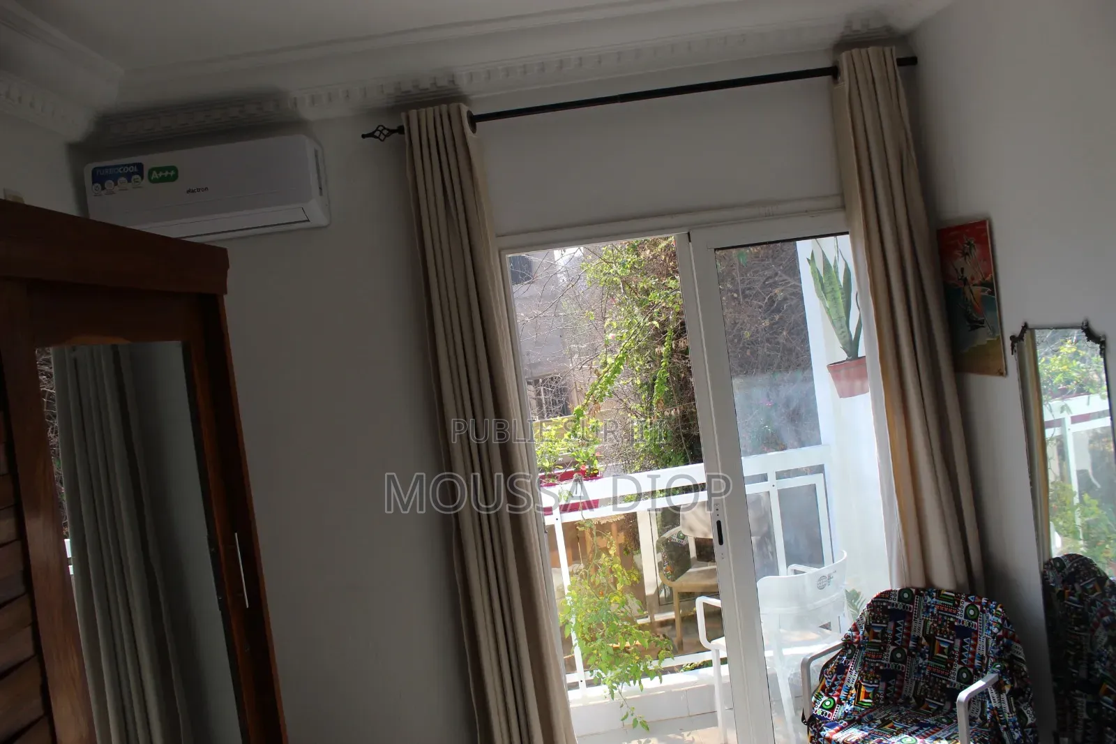 Chambre Meublée Climatisée