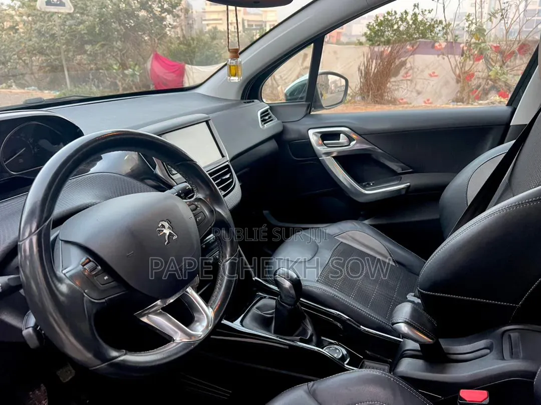 Peugeot 2008 2017 Noir