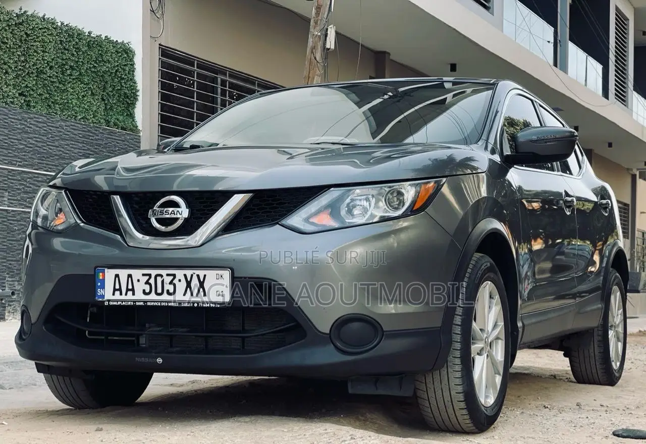 Nissan Qashqai 2017 Gris