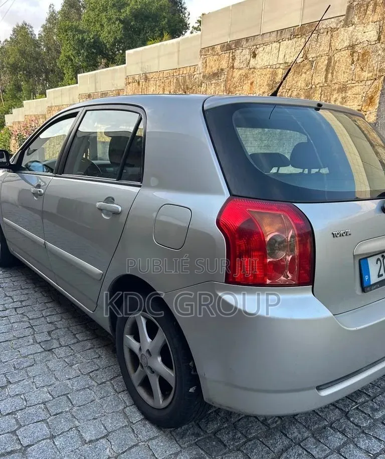 Toyota Corolla 2005 Argenté