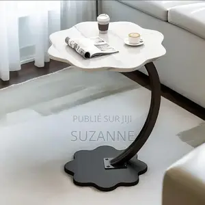 Table d'Appoint Pétale Moderne — Cadre Métallique (Noir / Marron)