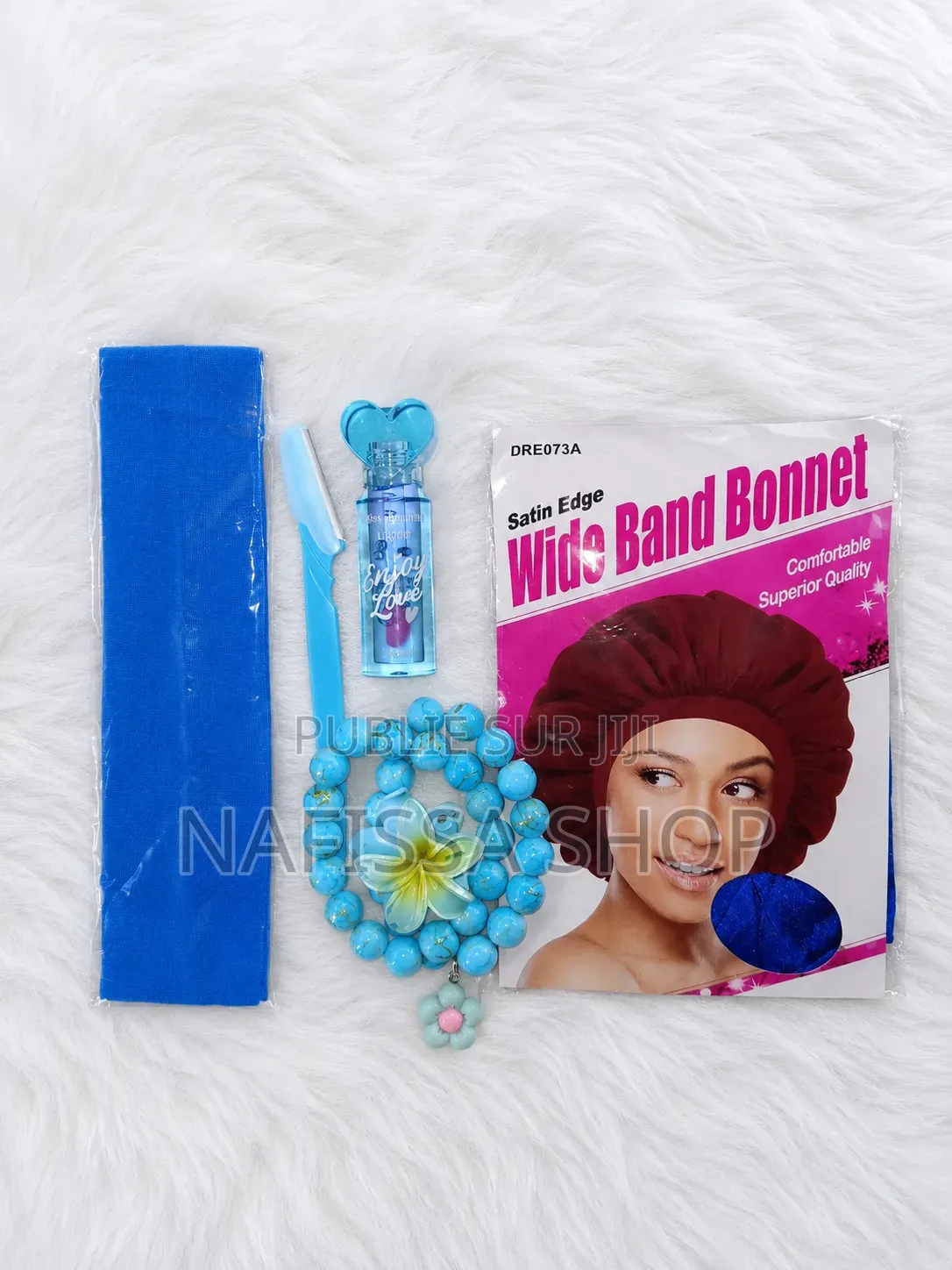 Mini Pack Femme : Bracelet, Bandeau, Bonnet en Satin, Gloss 