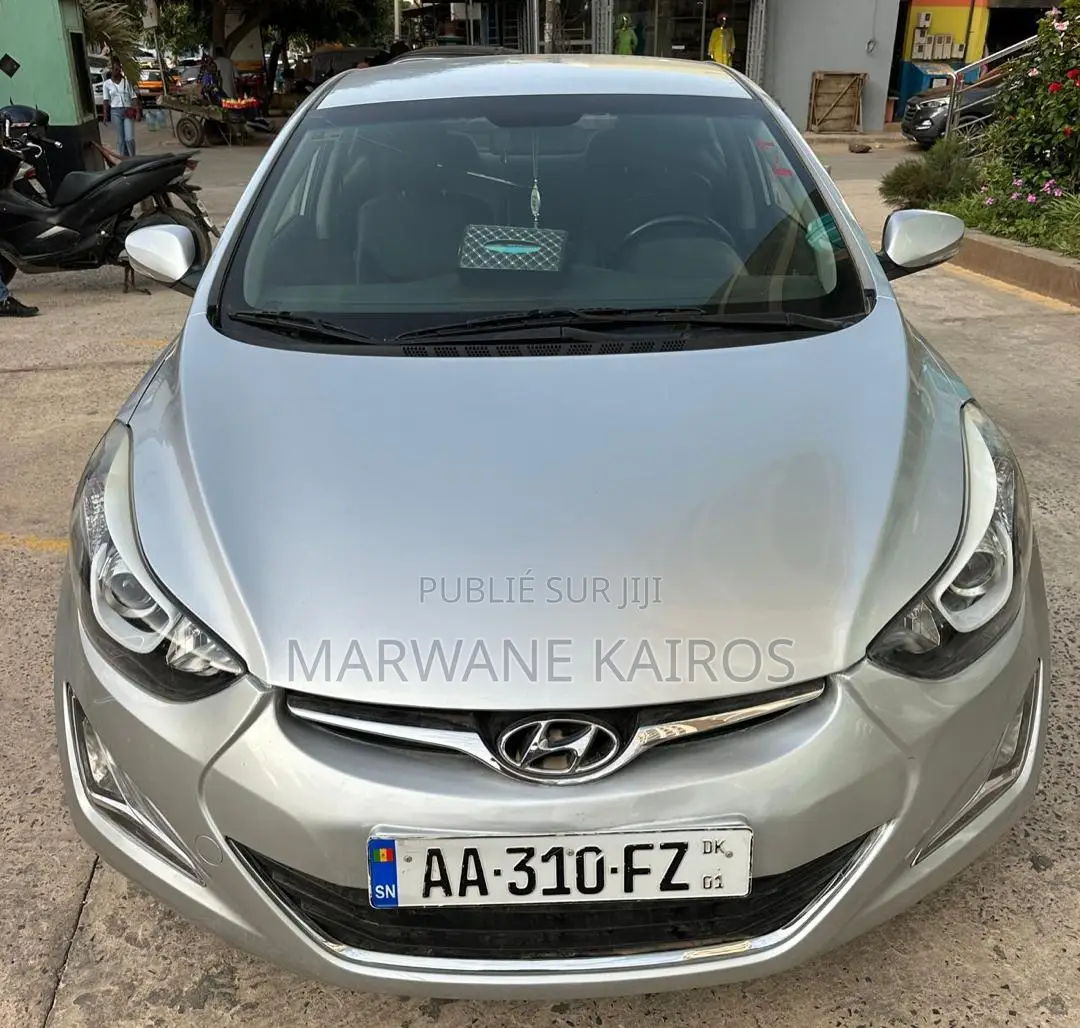 Hyundai Avante 2016 Beige