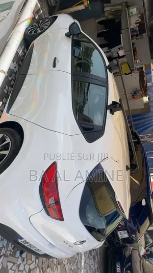 Renault Clio 2016 Blanc