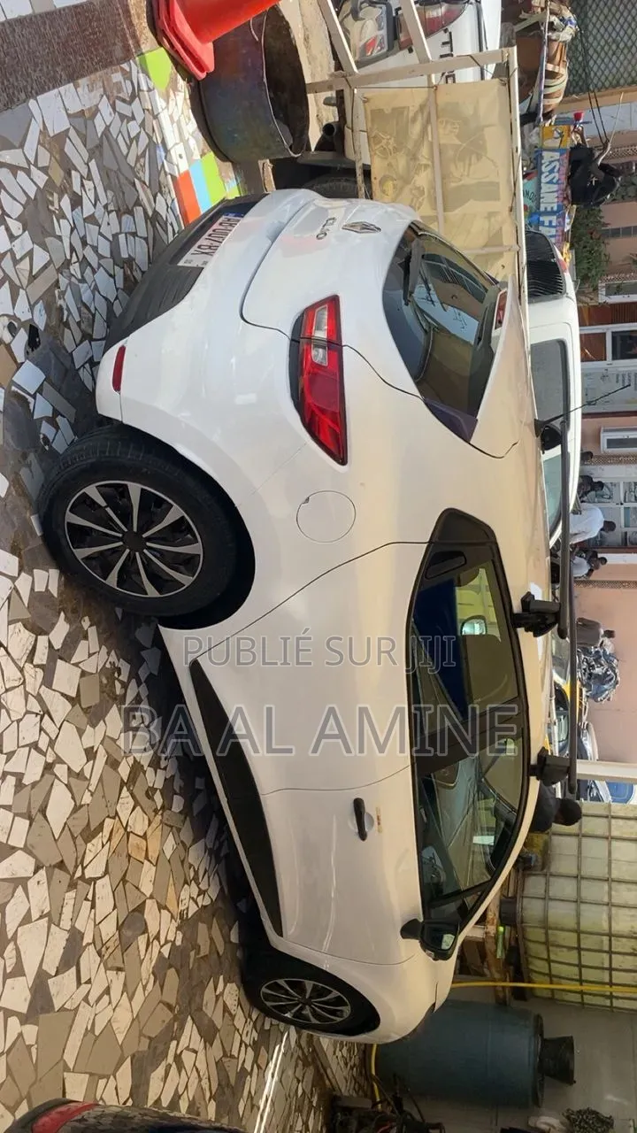 Renault Clio 2016 Blanc