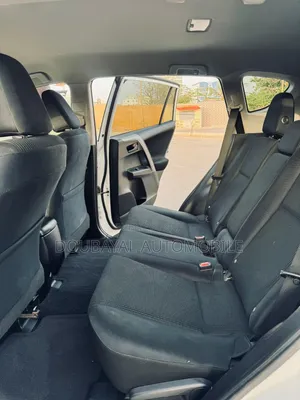 Toyota RAV4 2017 Blanc