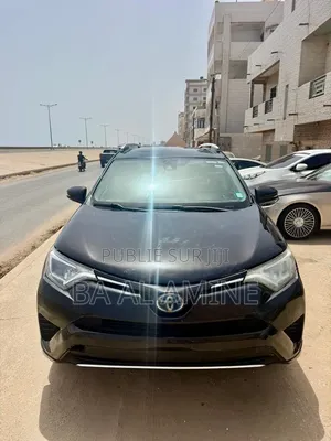 Toyota RAV4 2018 Noir