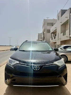 Toyota RAV4 2018 Noir