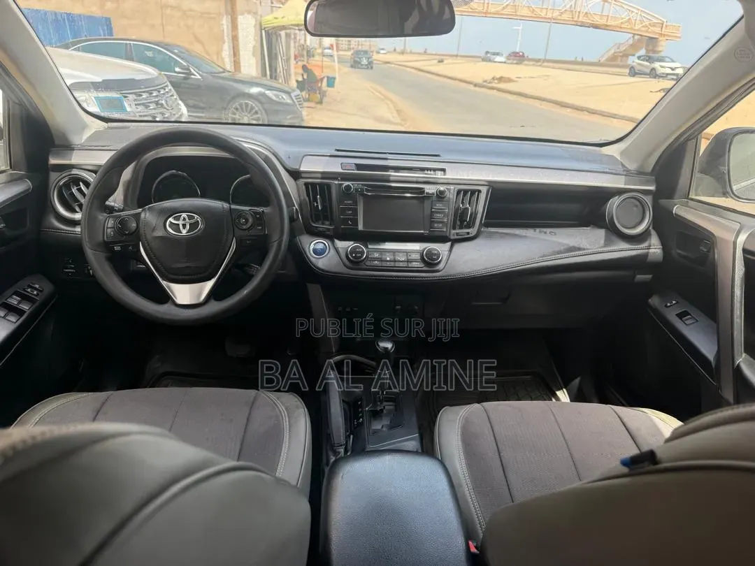 Toyota RAV4 2018 Noir