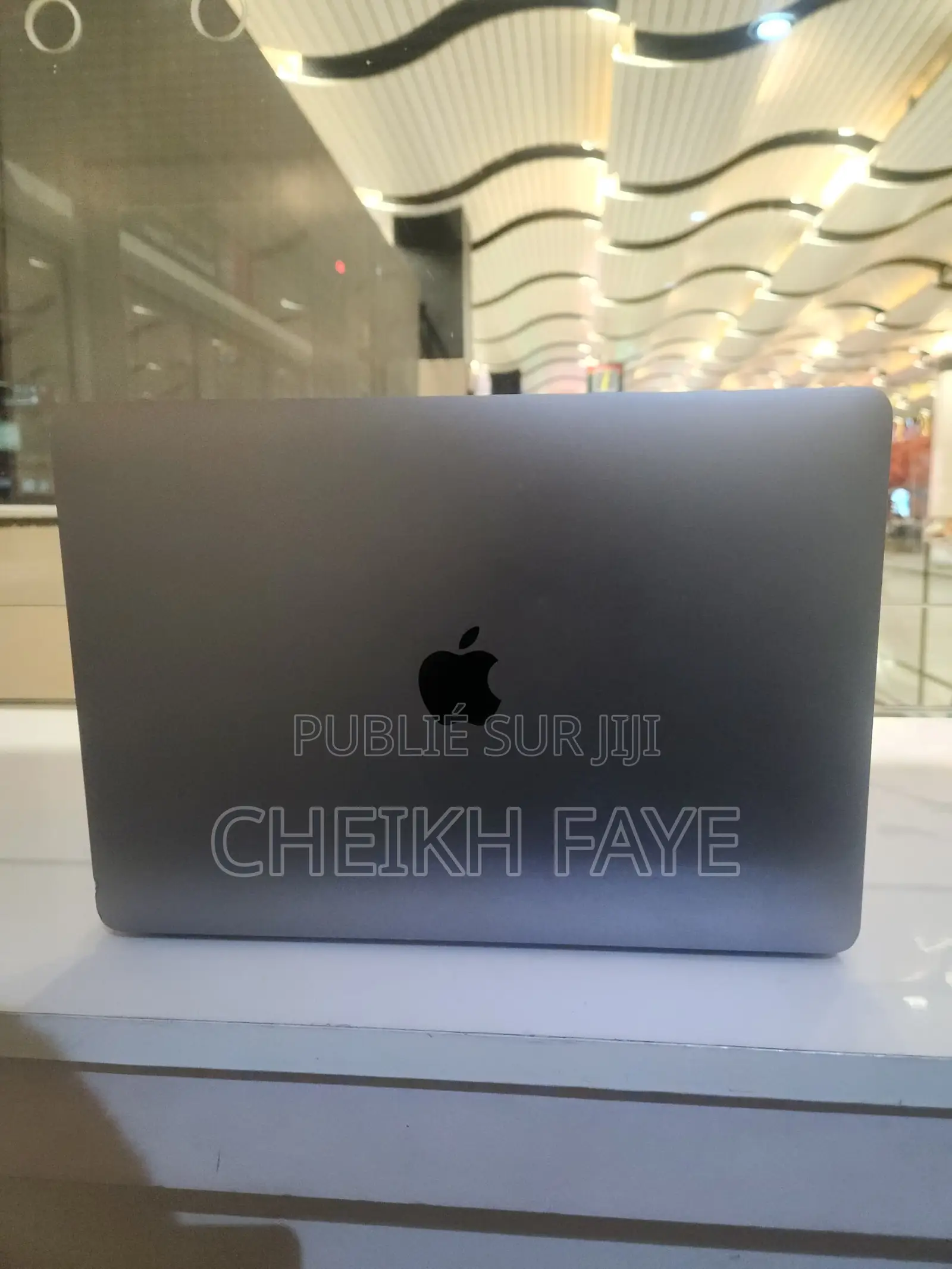Nouveau Apple MacBook Air 2020 M1 8GB Apple M1 SSD 256GB