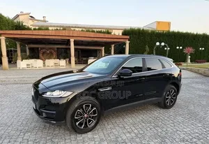 Jaguar F-Pace 2017 Noir