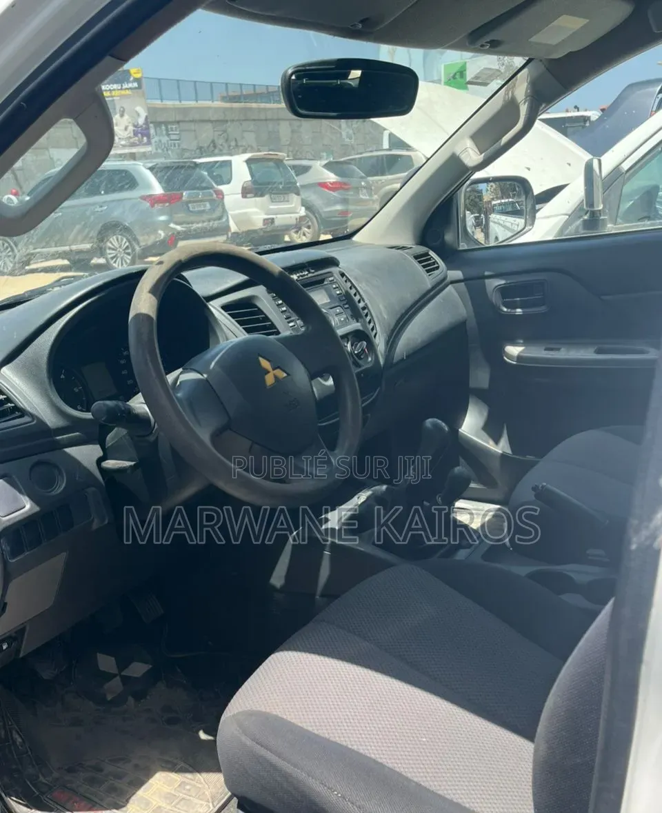 Mitsubishi L200 2021 Blanc