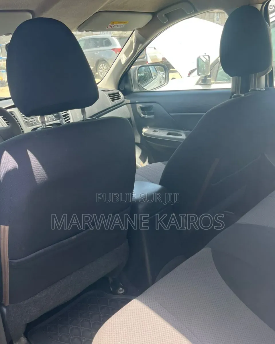 Mitsubishi L200 2021 Blanc