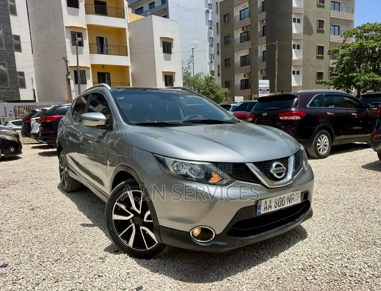 Nissan Qashqai 2017 Gris