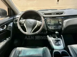 Nissan Qashqai 2017 Gris
