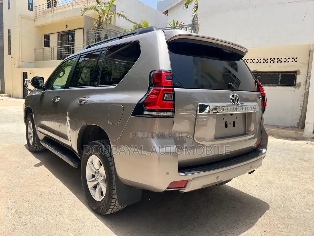 Toyota Land Cruiser Prado 2021 Autre