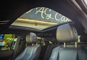 Mercedes-Benz GLE-Class 2021 Blanc cassé