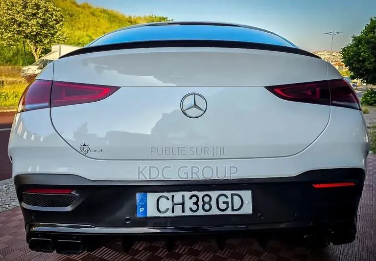Mercedes-Benz GLE-Class 2021 Blanc cassé