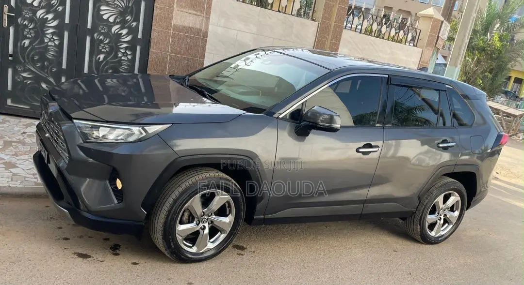Toyota RAV4 2020 Noir