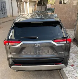 Toyota RAV4 2020 Noir