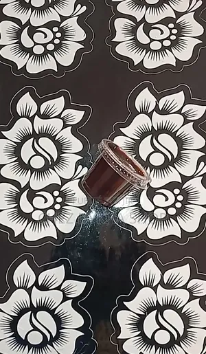 Hennés/Tatouages