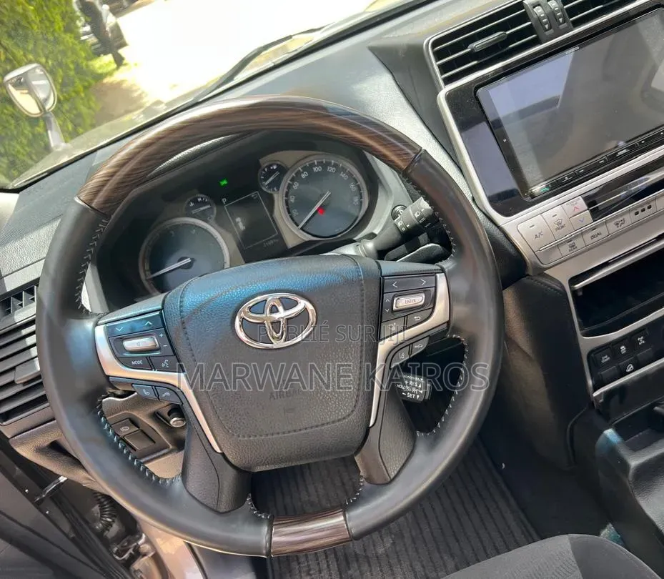 Toyota Land Cruiser Prado 2021 Beige