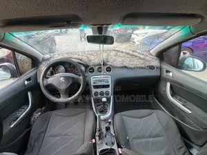 Peugeot 308 2012 Gris
