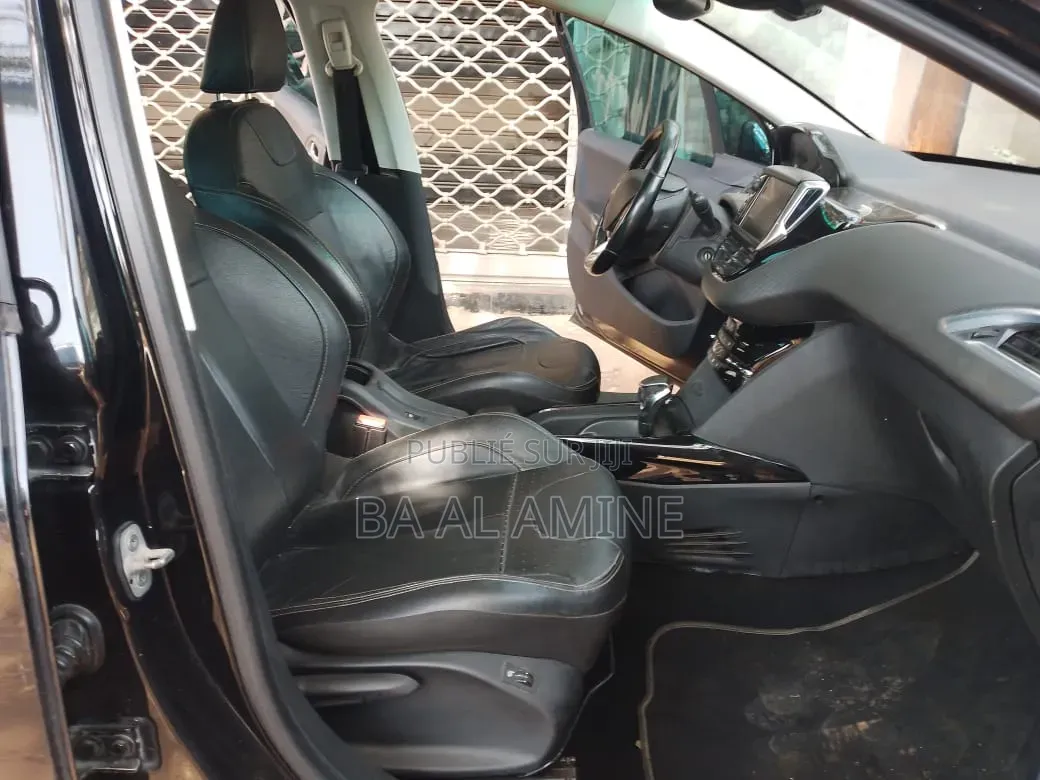 Peugeot 2008 2018 Noir