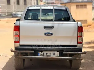 Ford Ranger Wildtrak 2021 Gris