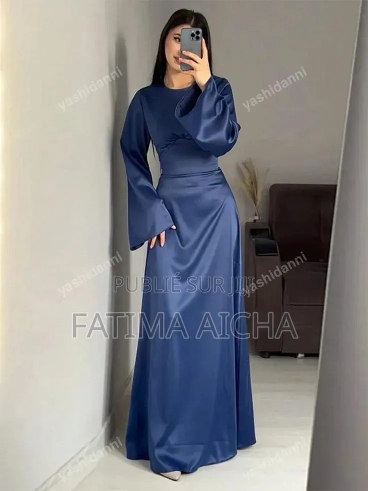  Nouvelle Collection – Robes en Soie 