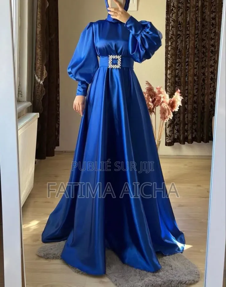  Nouvelle Collection – Robes en Soie 