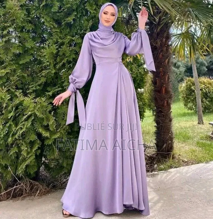  Nouvelle Collection – Robes en Soie 