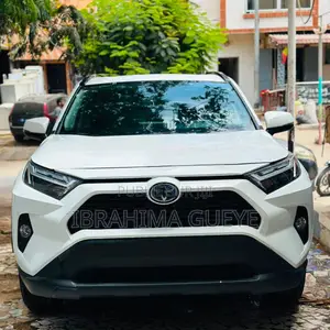 Toyota RAV4 2024 Blanc