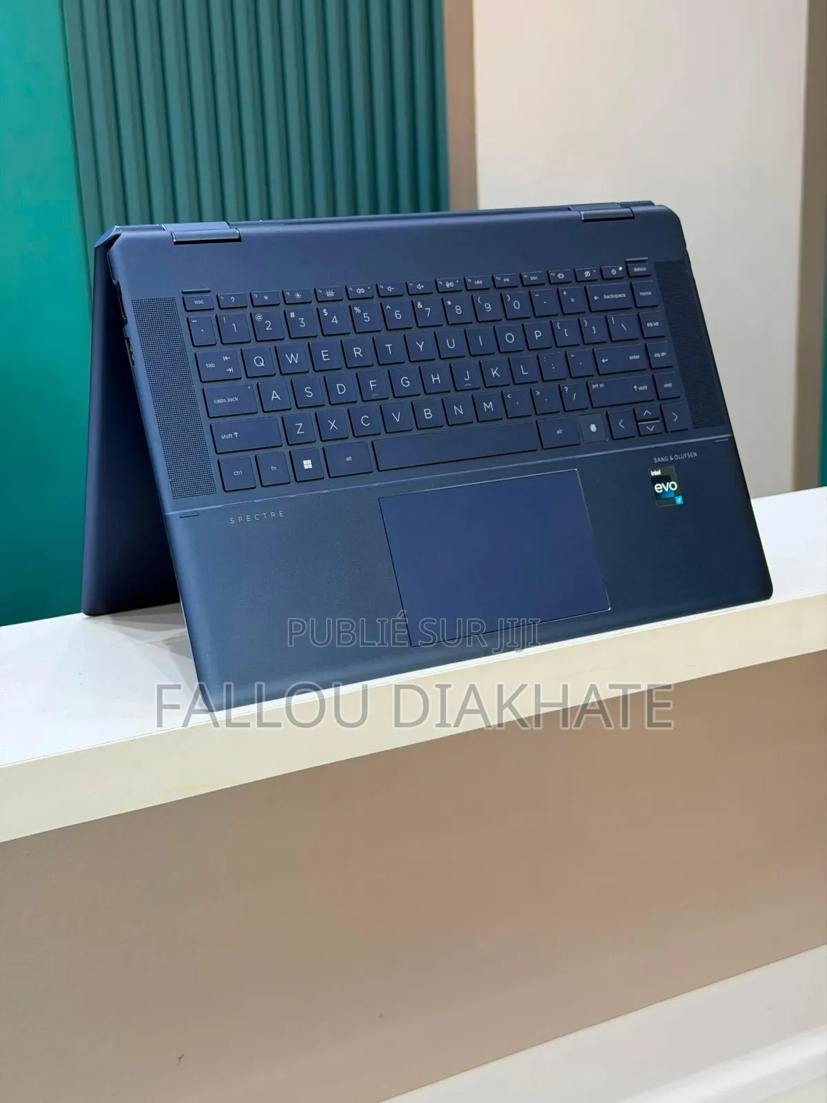 Nouveau HP Spectre X360 16GB Intel Core i7 SSD 512GB