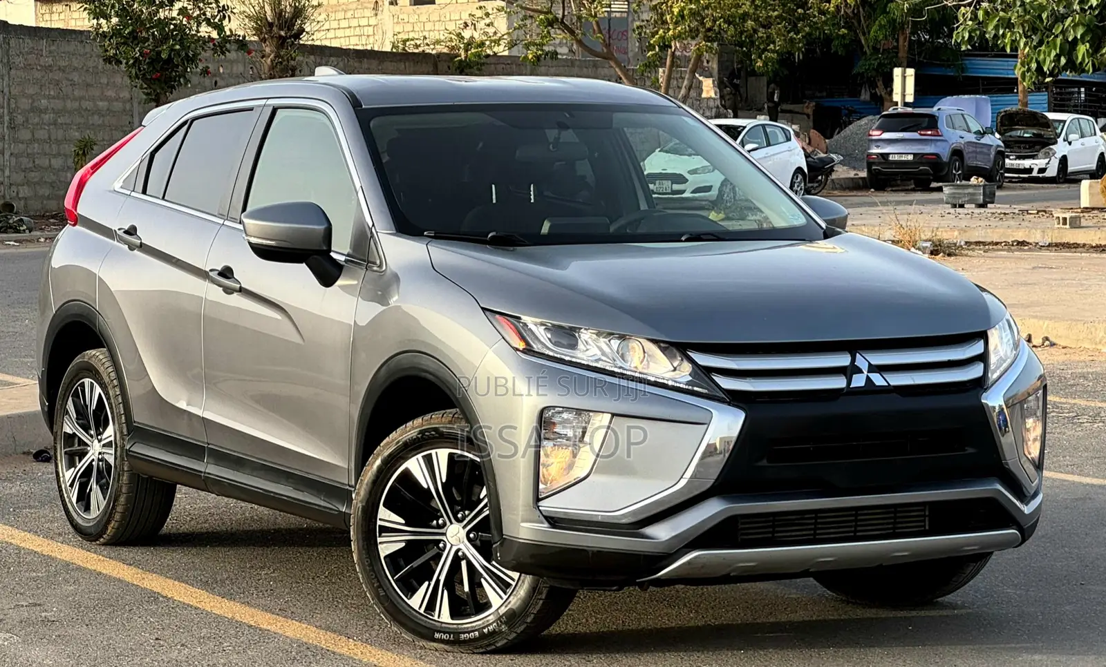 Mitsubishi Eclipse Cross 2019 Gris