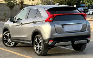Mitsubishi Eclipse Cross 2019 Gris