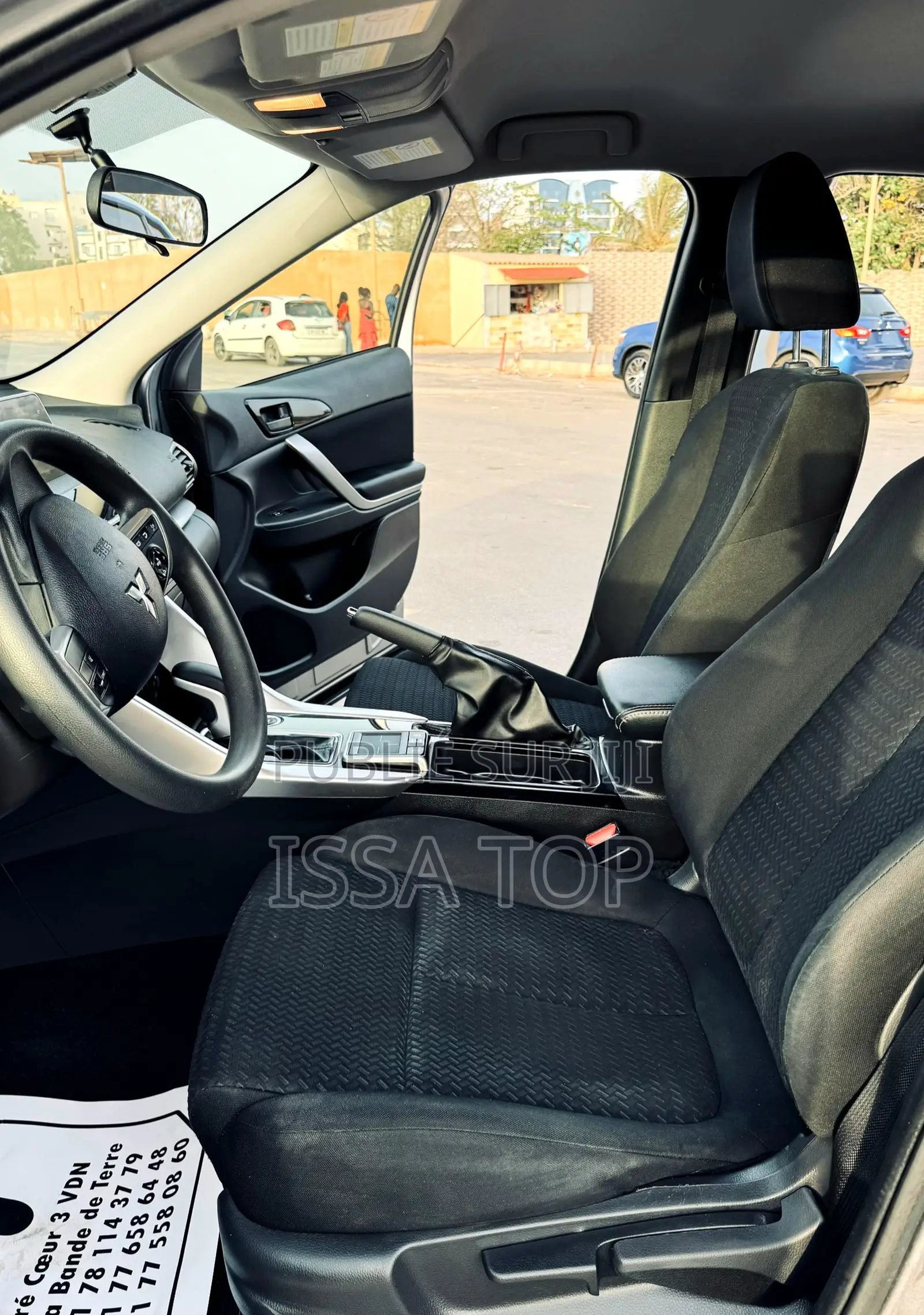 Mitsubishi Eclipse Cross 2019 Gris