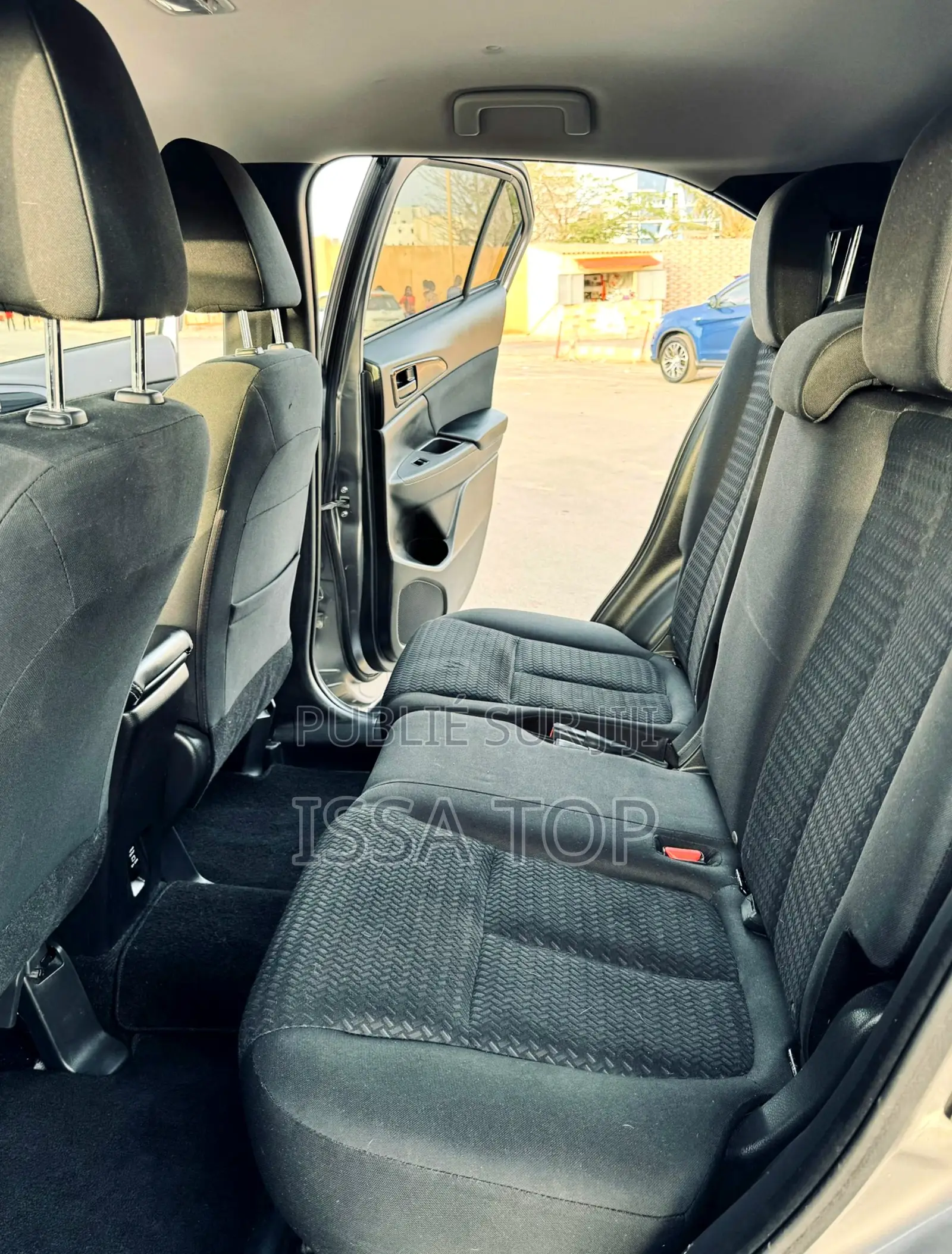 Mitsubishi Eclipse Cross 2019 Gris