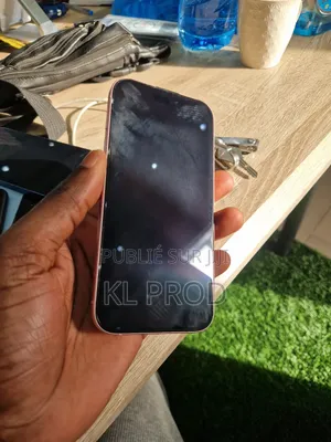 Nouveau Apple iPhone 15 128 GB Rose
