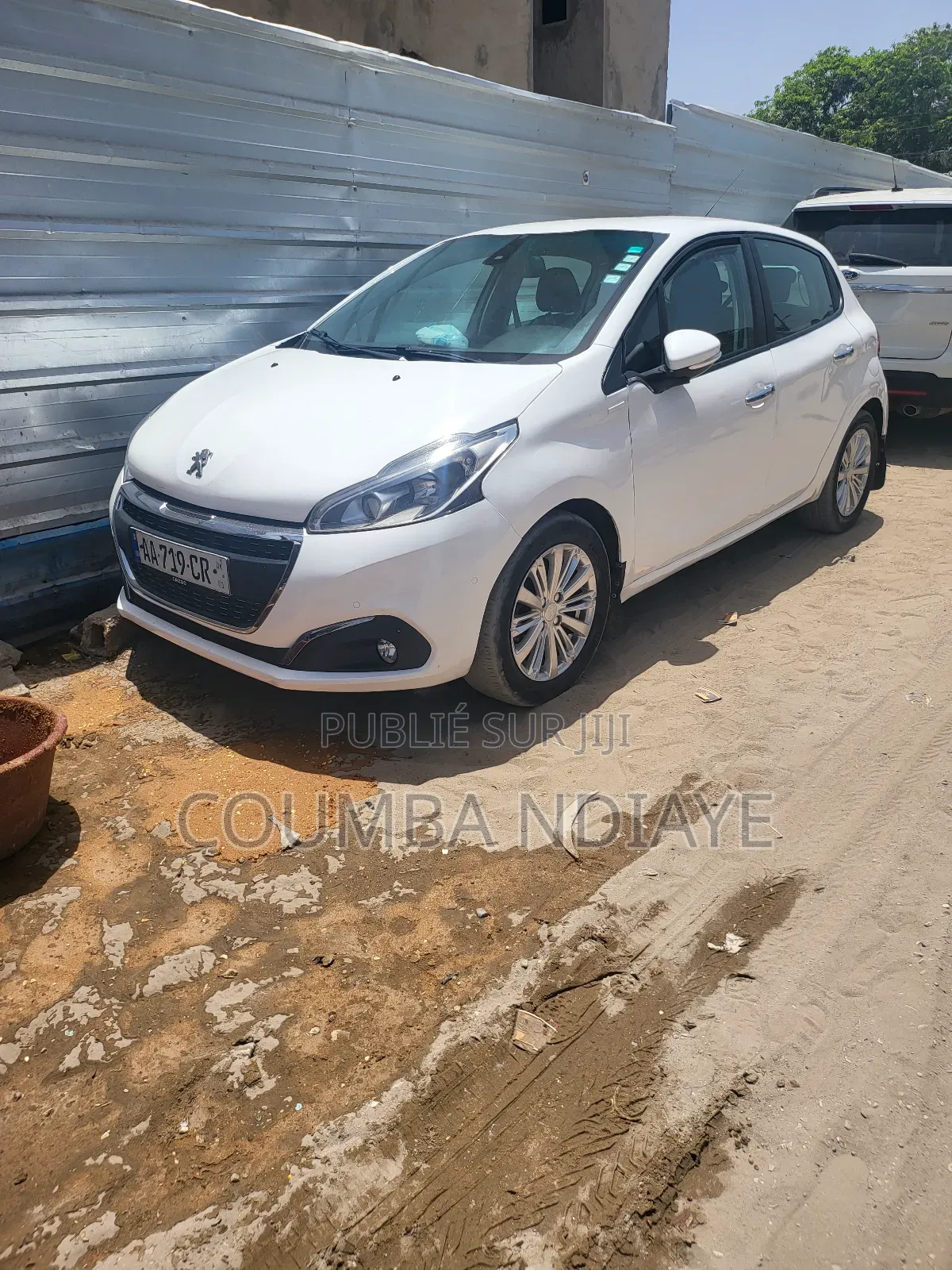 Peugeot 208 2017 Blanc cassé