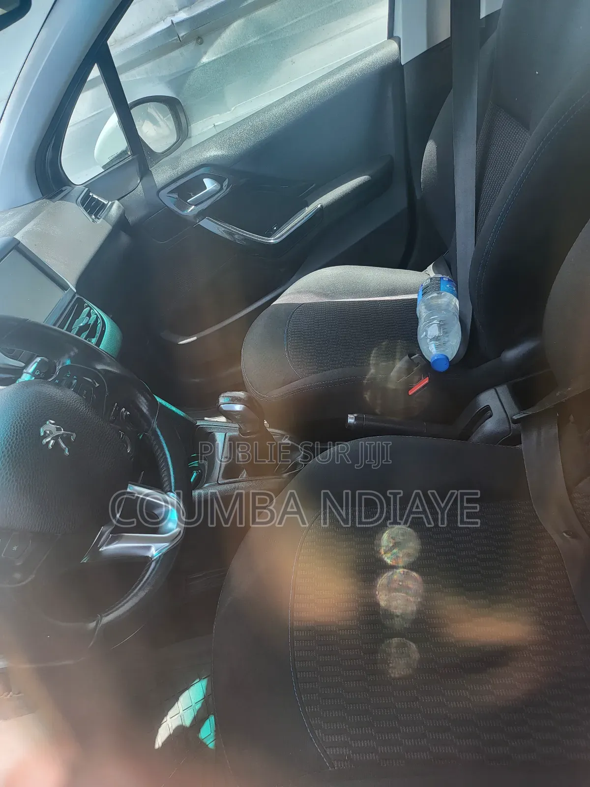 Peugeot 208 2017 Blanc cassé