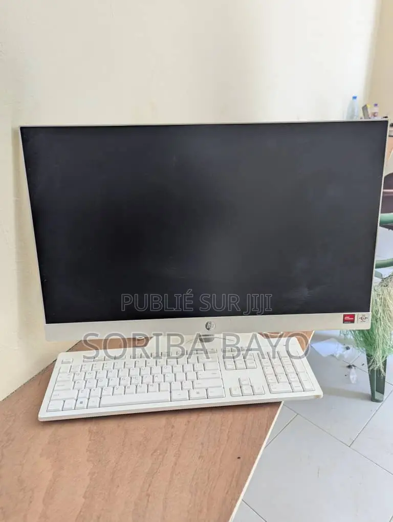 Nouveau HP 290 G4 All-in-One 8GB AMD Ryzen 7 SSD 256GB