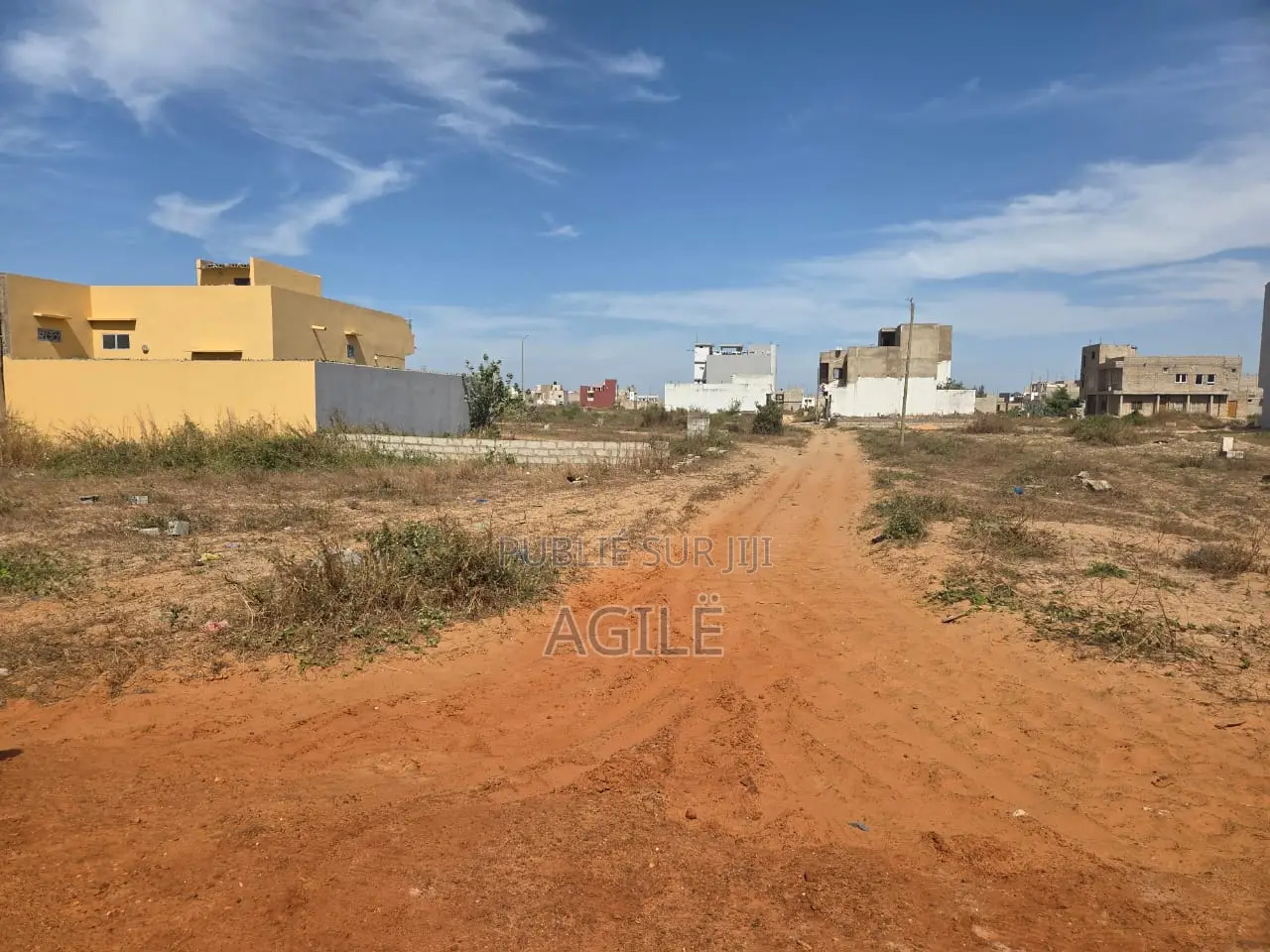 Terrain De 150 M2 Avec Titre Foncier Individuel – Sangalkam