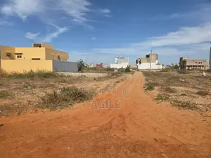 Terrain De 150 M2 Avec Titre Foncier Individuel – Sangalkam