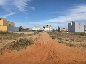 Terrain De 150 M2 Avec Titre Foncier Individuel – Sangalkam