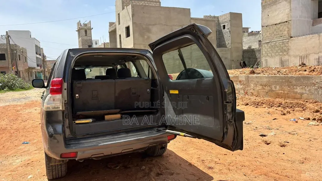 Toyota Land Cruiser Prado 2014 Gris