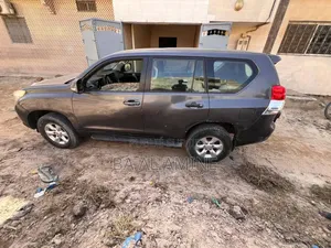 Toyota Land Cruiser Prado 2014 Gris